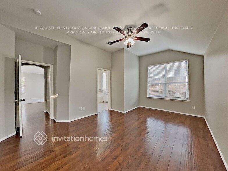 Building Photo - 304 Bayberry Dr