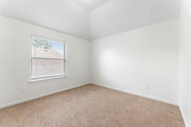 Building Photo - 87 Sagamore Ridge Pl