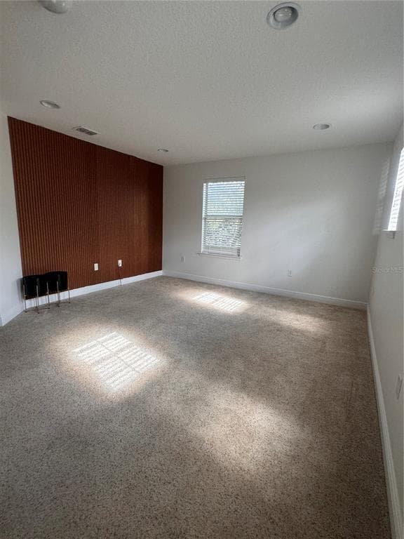 Building Photo - 11737 Verrazano Dr