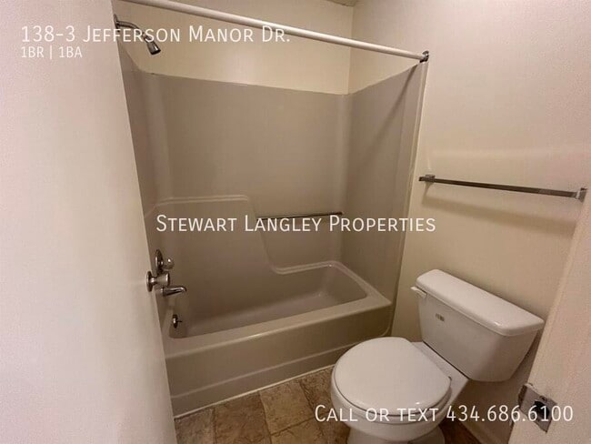 Building Photo - 138 Jefferson Manor Dr