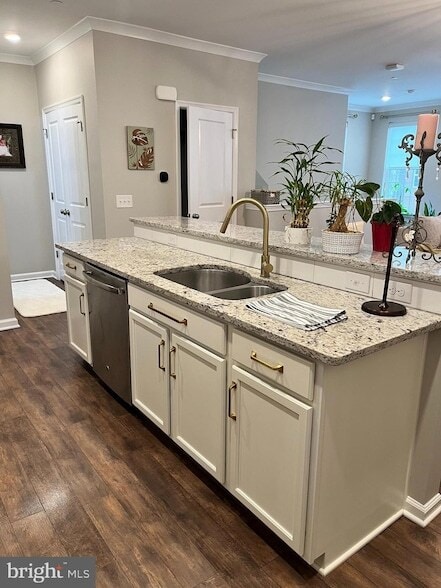 Building Photo - 327 Kramer Ct