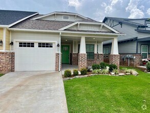 Building Photo - Beautiful 2 Bed 2 Bath!