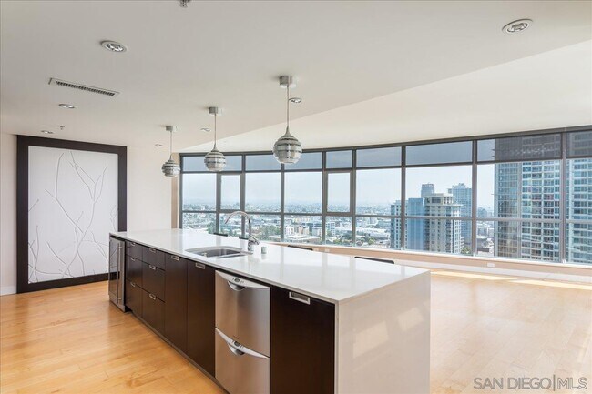 Building Photo - 1441 Ninth Ave