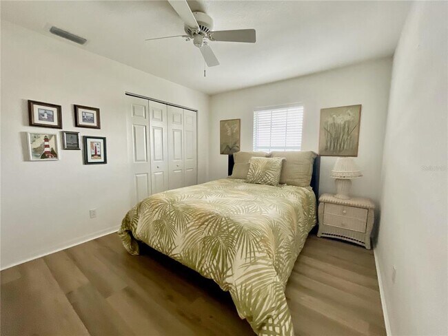 Building Photo - 5800 Sabal Trace Dr