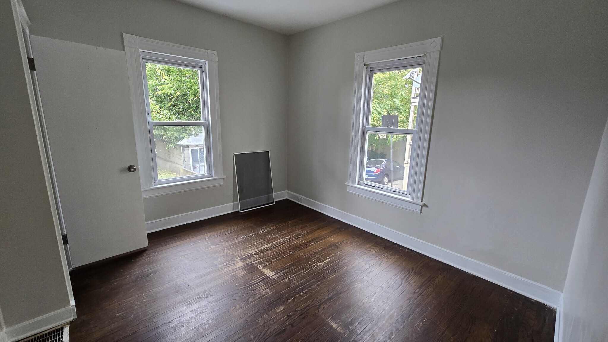 Building Photo - 1165 Noble Ave