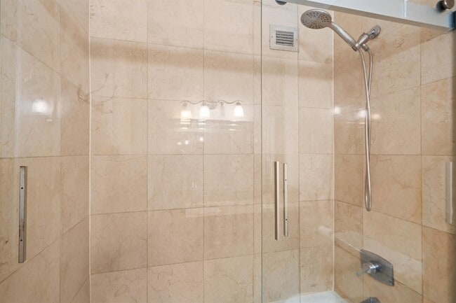 Building Photo - 7004 JFK Blvd E