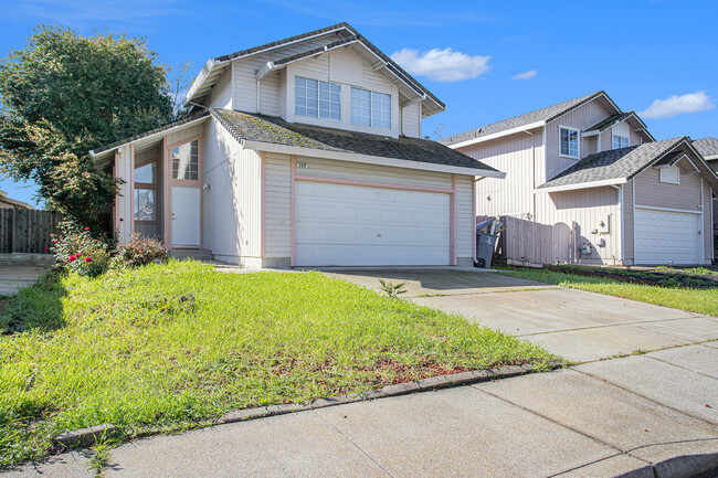 Building Photo - 390 Zachary Dr