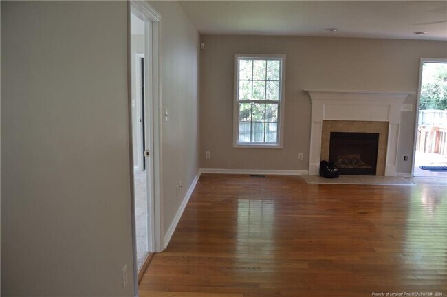 Building Photo - 60 Cobblestone Dr
