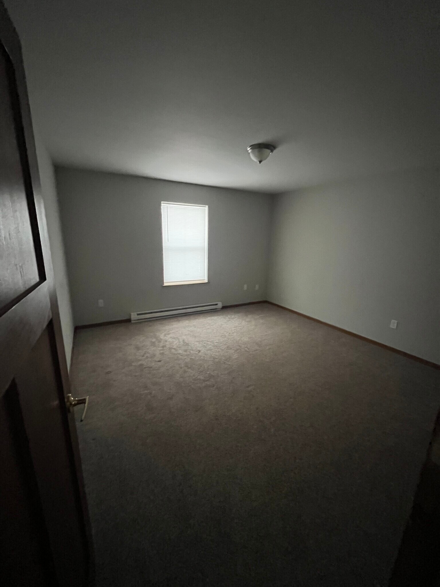 Building Photo - 1207 Pine Crest Ave
