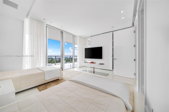 Building Photo - 9701 Collins Ave