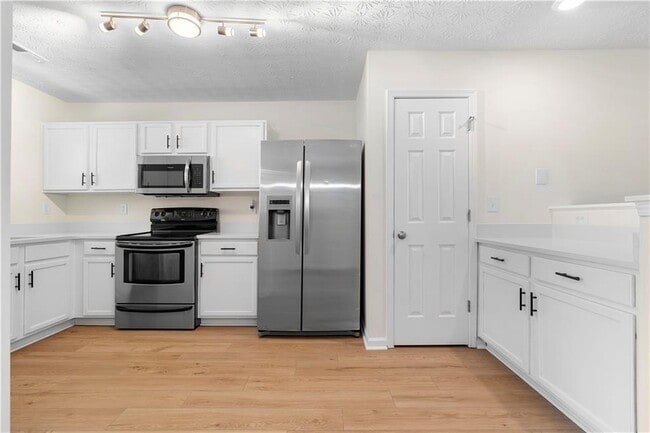 Building Photo - 6554 Arbor Gate Dr SW