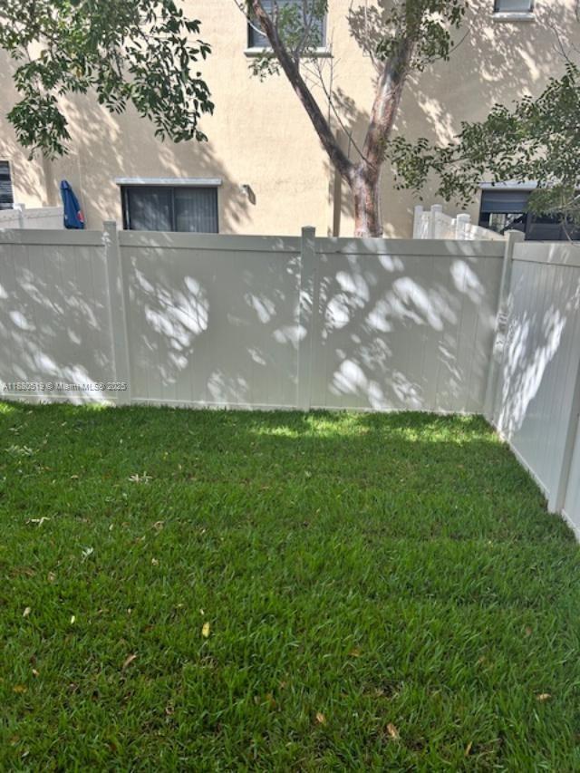 Building Photo - 9262 W 33rd Ln