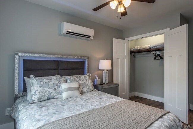 Building Photo - 103 Sand Piper