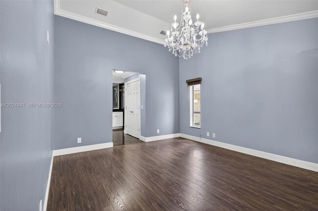 Building Photo - 9654 Sun Pointe Dr
