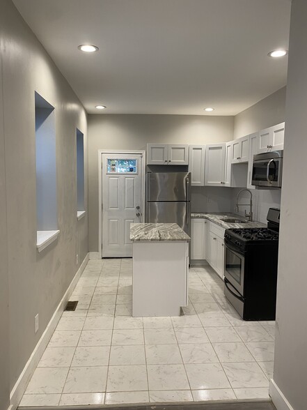 Kitchen - 5223 Harlan St