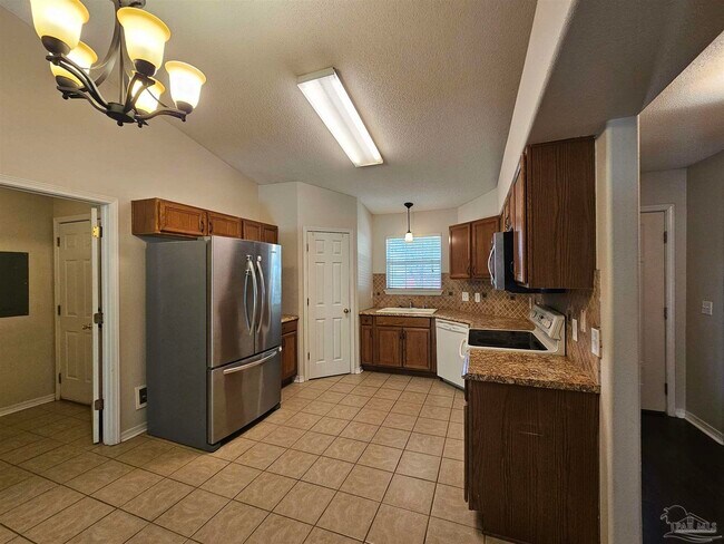 Building Photo - 4347 Crosswind Dr