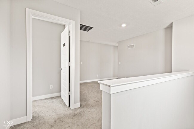 Building Photo - 269 Switchgrass Ln