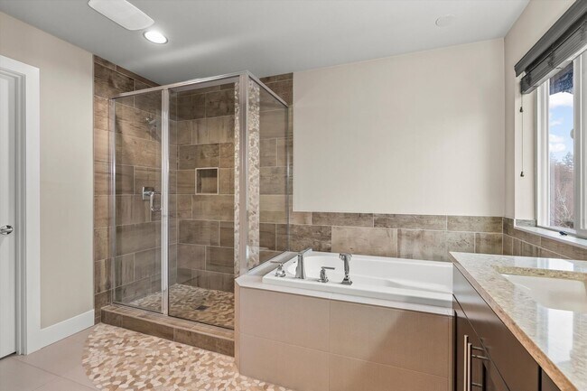 Building Photo - Backyard Putting Green + Outdoor Fireplace | Comfortable Puyallup Rental