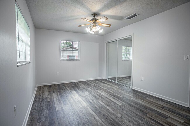 Building Photo - 4808 Co Rd 117A