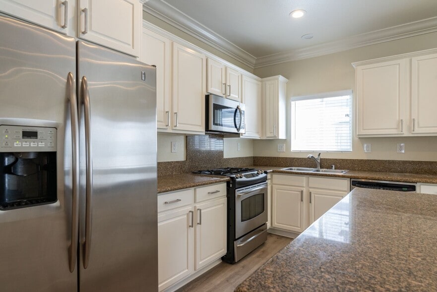 Interior Photo - Vantaggio Townhomes