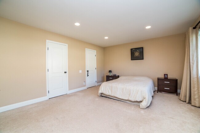 Building Photo - 29303 Stadia Hill Ln