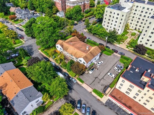 Building Photo - 149 Fenimore Rd