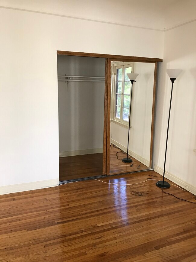 Living room walk - in closet - 416 N Orange Grove Ave