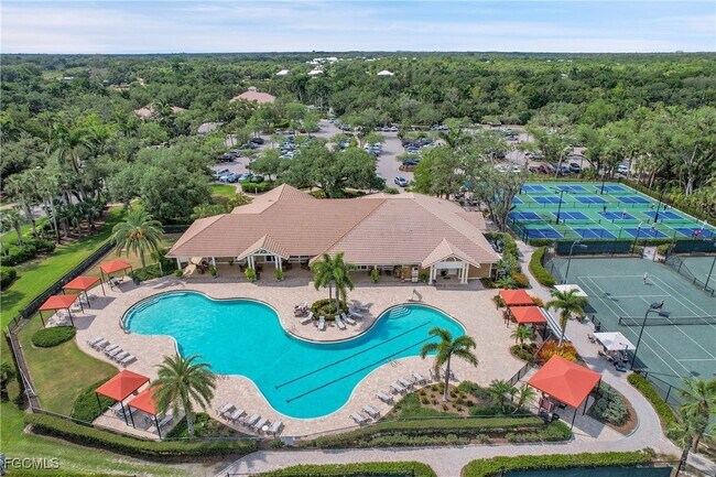 Building Photo - 13725 Magnolia Isle Dr