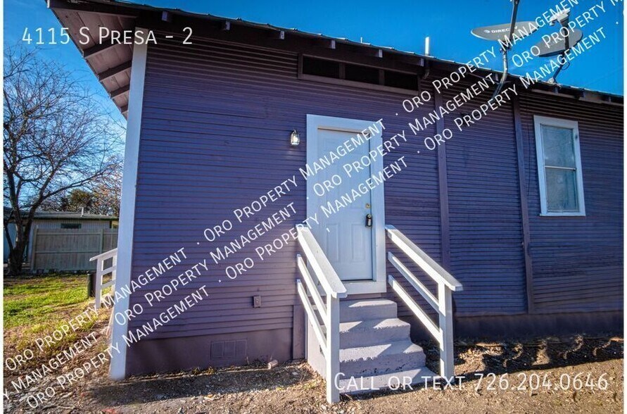 Building Photo - 4115 S Presa-2