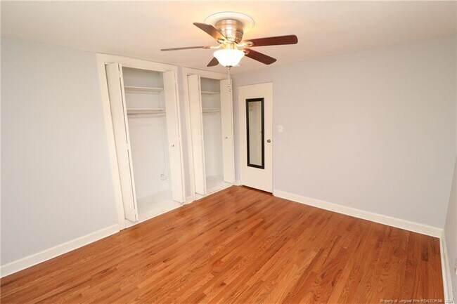 Building Photo - 1000 Nichols Dr
