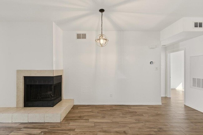 Building Photo - 2450 Wickersham Ln