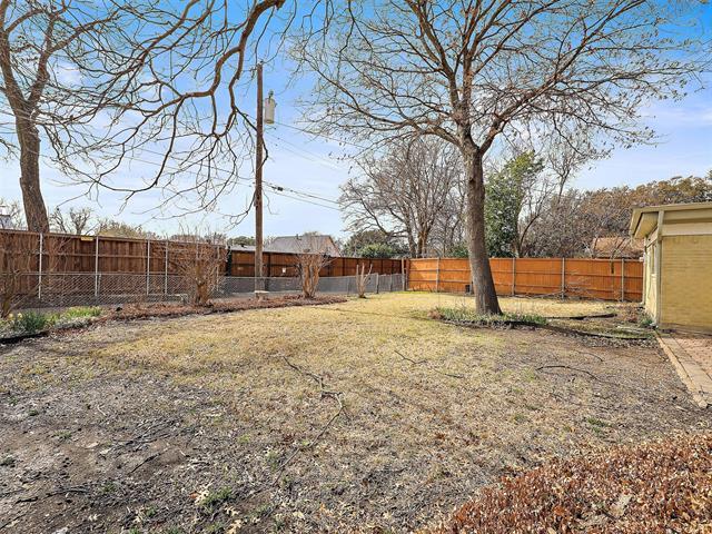 Building Photo - 923 Prestwick Ln