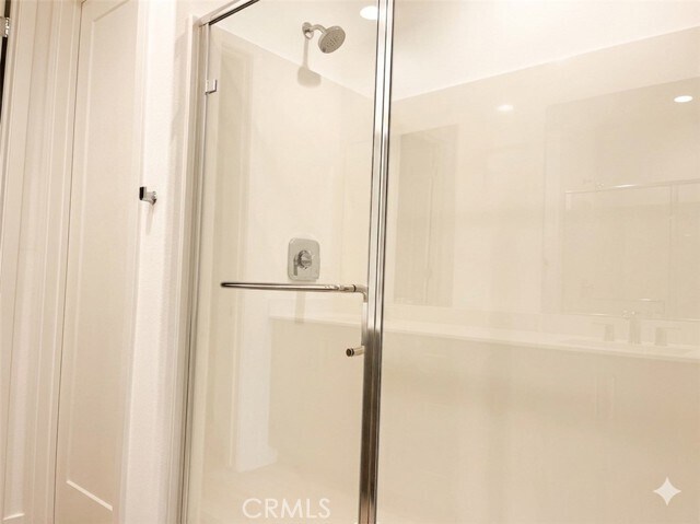 Building Photo - 211 Baluster