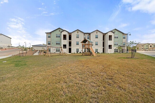 Building Photo - 691 Union Chapel Rd