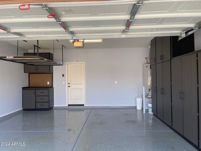 Building Photo - 12219 W Tether Trl