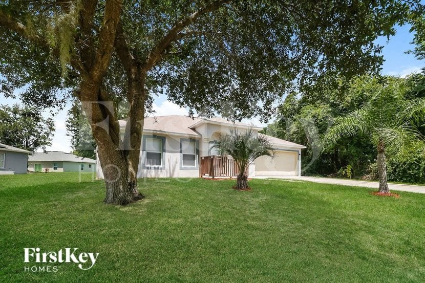 Building Photo - 32 Sawfish Ln