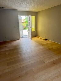 Building Photo - 2207 Woodberry Ave