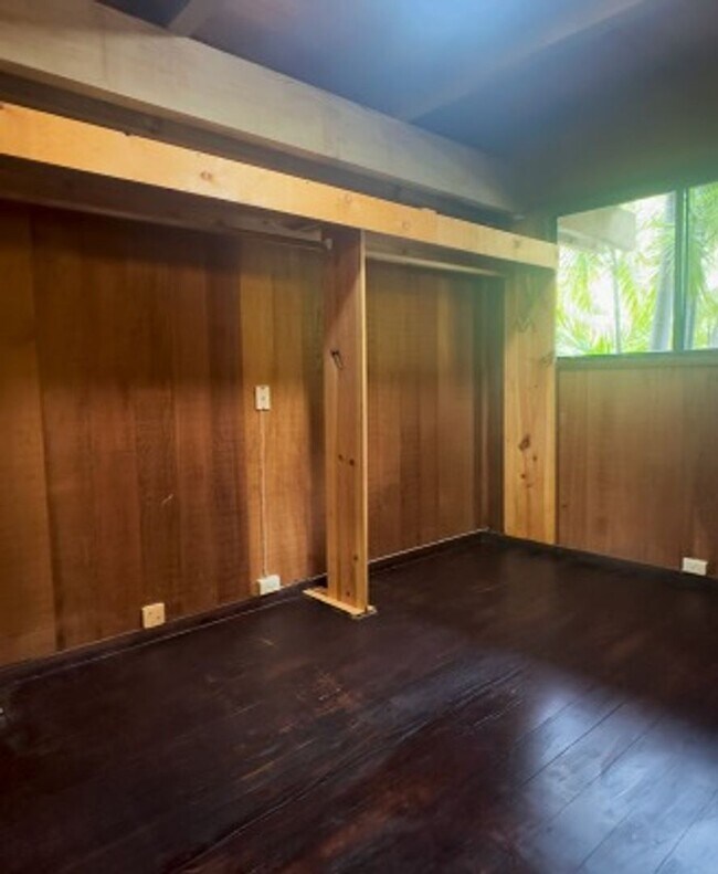 Building Photo - Steps from the Sand – Oceanfront Rental Av...