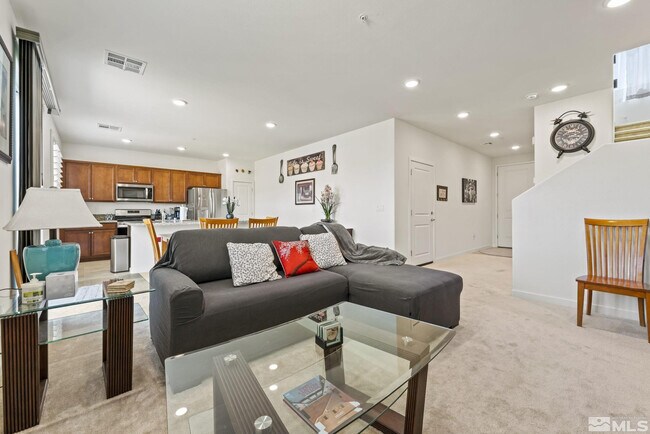 Building Photo - 4928 Black Falcon Way