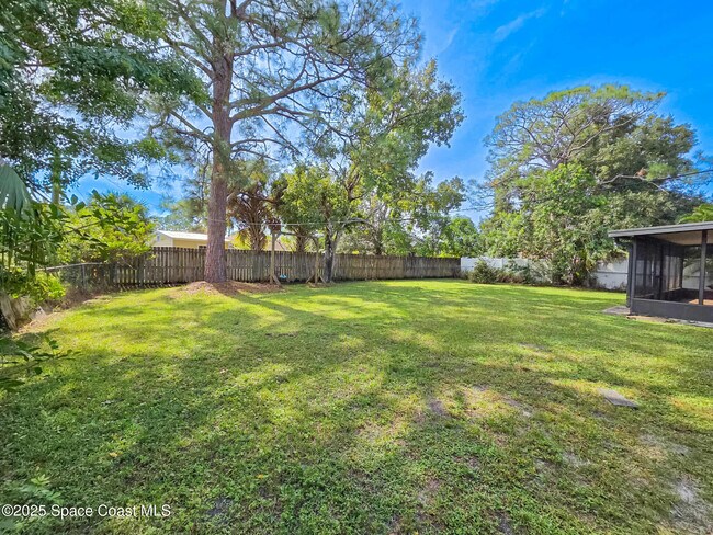 Building Photo - 410 Albenga Rd NW