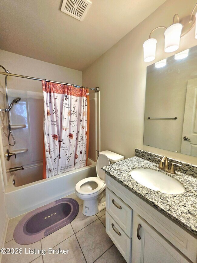 Building Photo - 17505 Shakes Creek Dr