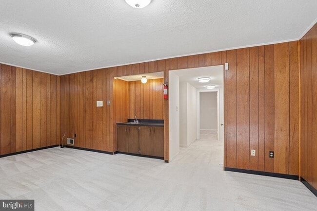 Building Photo - 7422 Eldorado St