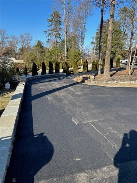 Building Photo - 4060 Merritt Dr