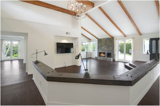 Building Photo - Single Level Golf Course Stunning Home Dana Point!