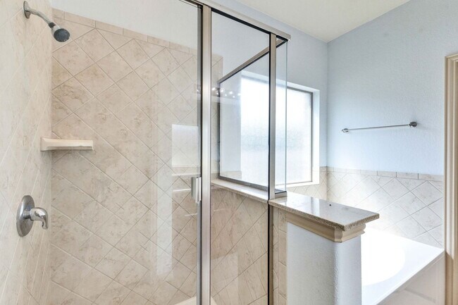 Building Photo - 2300 Dovetail St