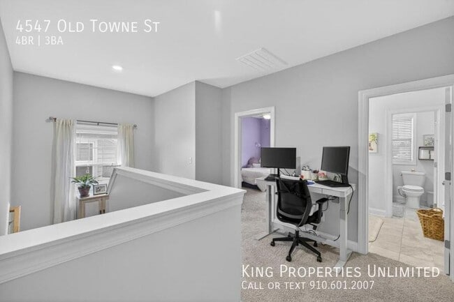 Building Photo - 4547 Old Towne St