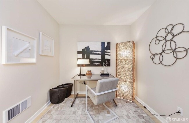 Building Photo - 451 Kansas St