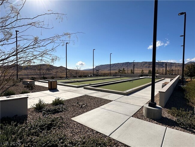 Building Photo - 12488 Primrose Grove Ln