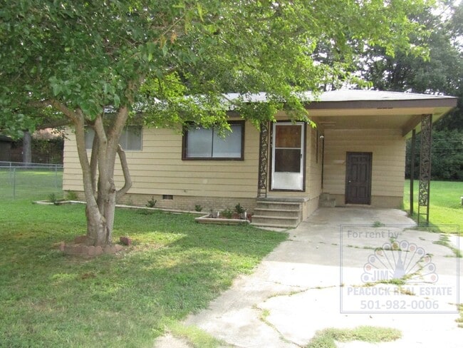 Primary Photo - 1413 N Jeff Davis Ave