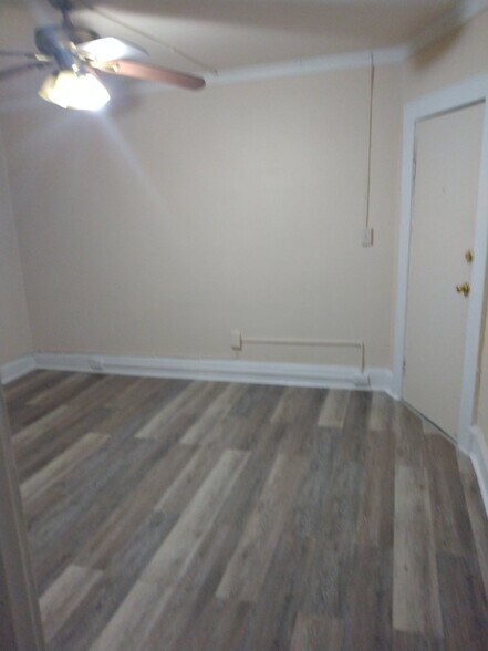 Building Photo - 134 Sunset Ave
